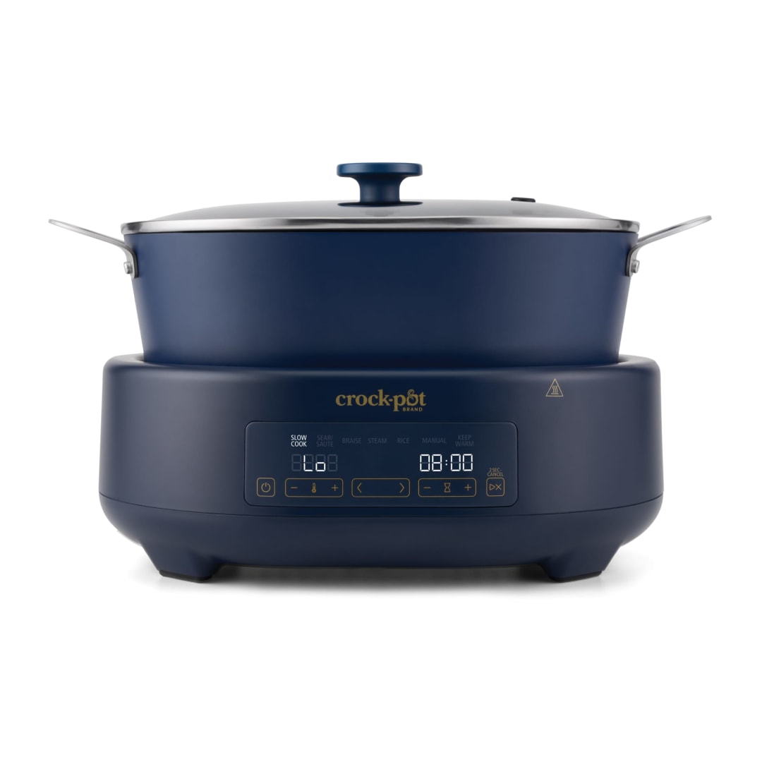 Crock-Pot® 8-Quart VersaCook Slow Cooker, Programmable Slow Cooker with LED Digital Display and 7 Cooking Settings, Navy