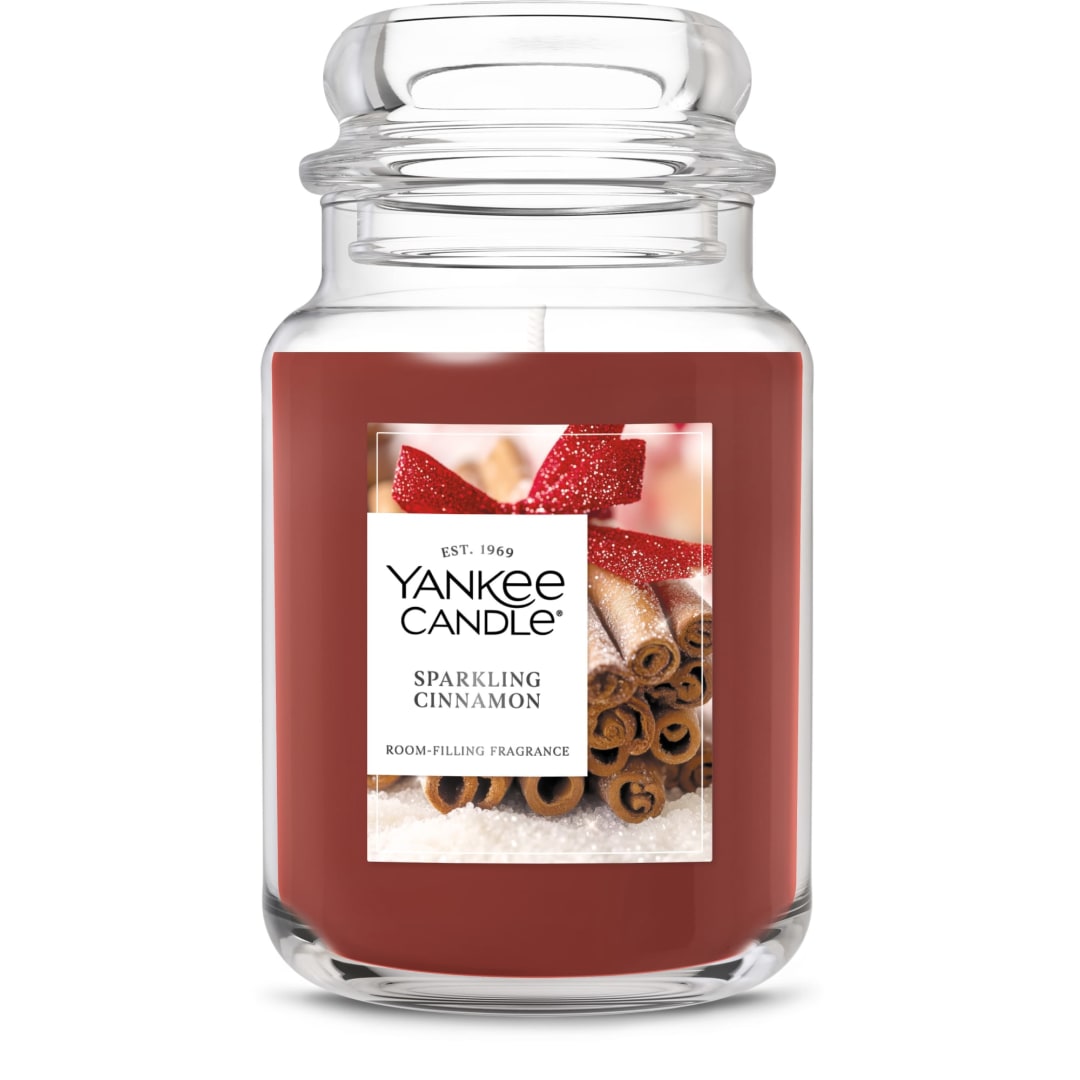 Yankee Candle Large Jar Scented Candle with up to 150 Hour Burn Time, Premium Plant Wax Blend for Consistent Burn, 22 oz Jar Candle with Room Filling Fragrance, Sparkling Cinnamon