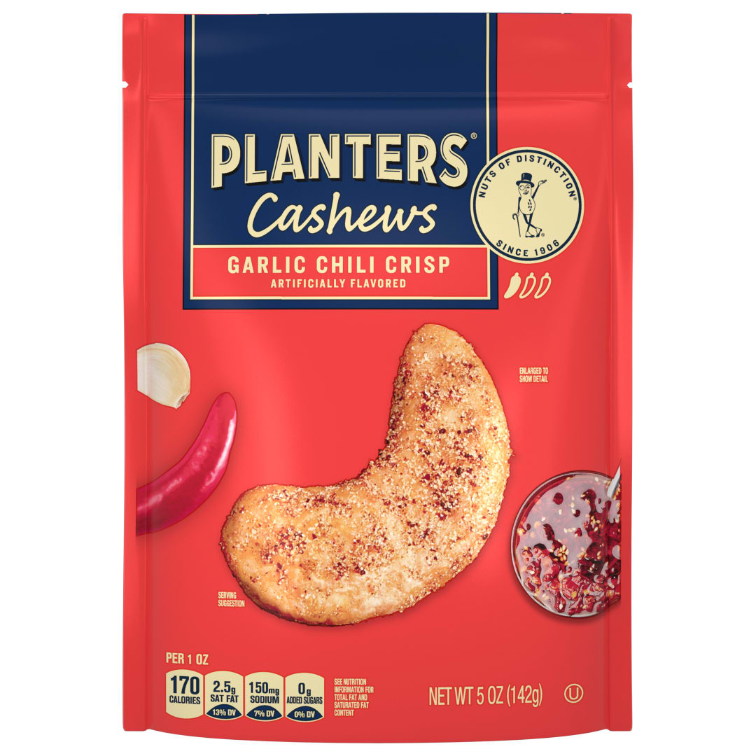 PLANTERS Garlic Chili Crisp cashews 5oz