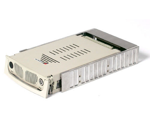 *D* SCSI U3W Aluminum Drive Drawer 160 Mbps