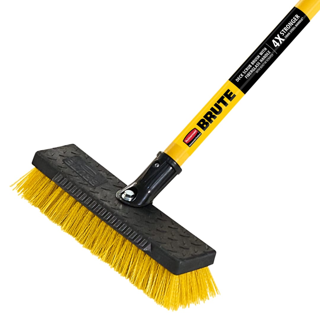 BRUTE Deck Scrub Brush with Fiberglass Handle