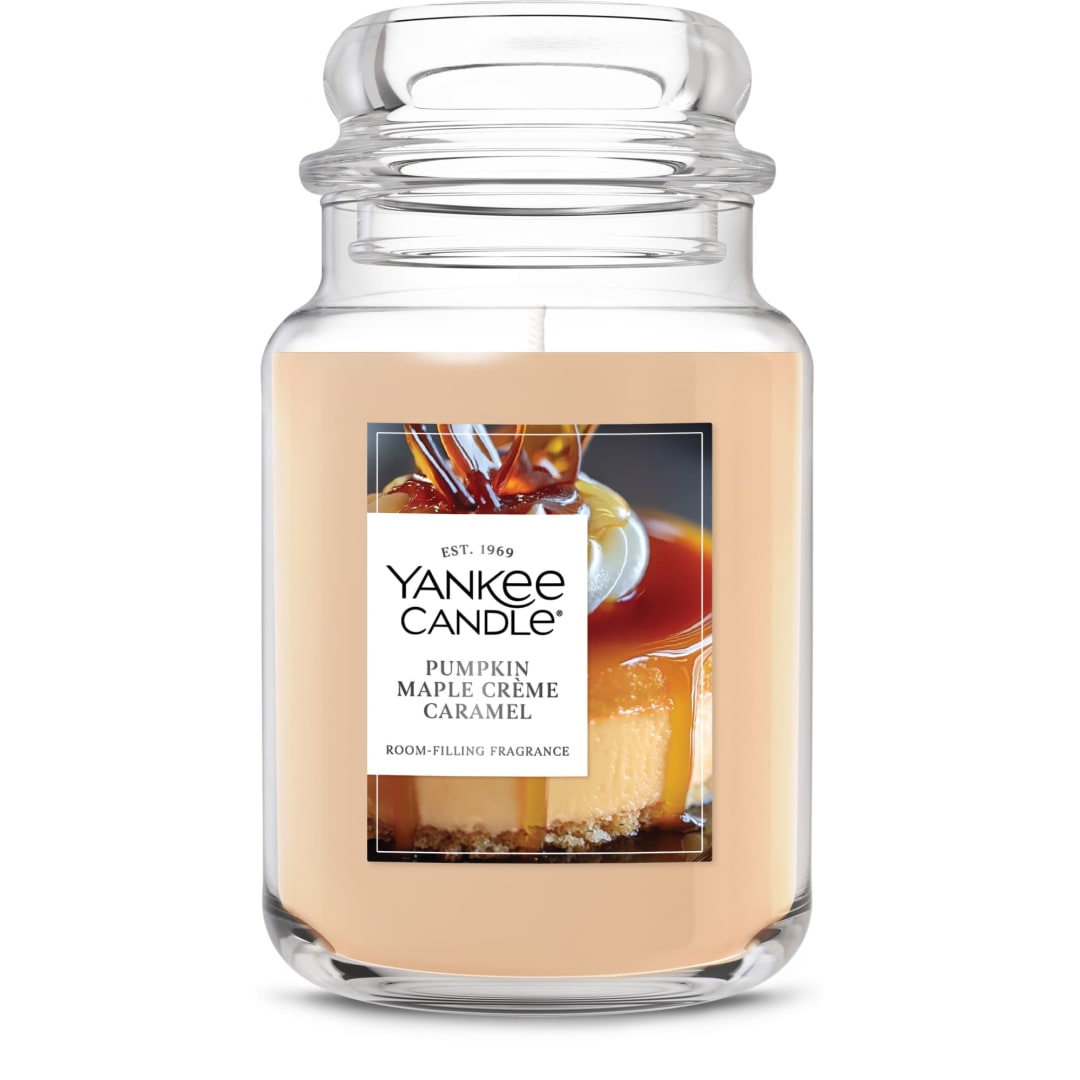 Yankee Candle® Large Jar Scented Candle with up to 150 Hour Burn Time, Premium Plant Wax Blend for Consistent Burn, 22 oz Jar Candle with Room Filling Fragrance, Pumpkin Maple Crème Caramel