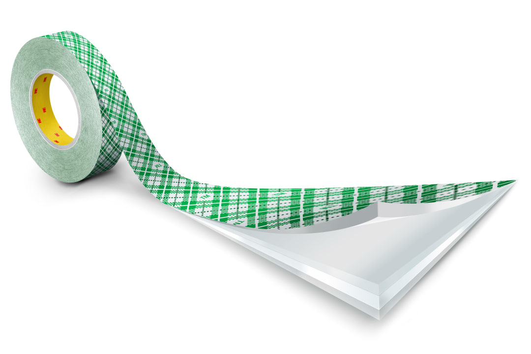 3M™ Doppelseitiges Klebeband mit Papiervlies-Träger 410M, Weiß, 25 mm x 33 m, 0.15 mm, Großpackung
