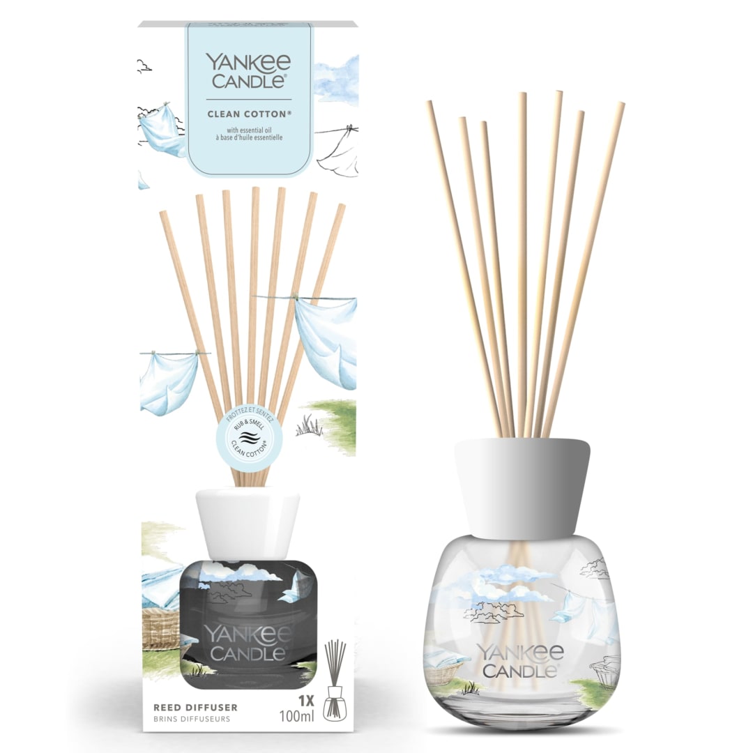 Yankee Candle® Signature Reed Diffuser | Clean Cotton | 100ml | Up to 6 Weeks of Fragrance | Perfect Gifts for Women