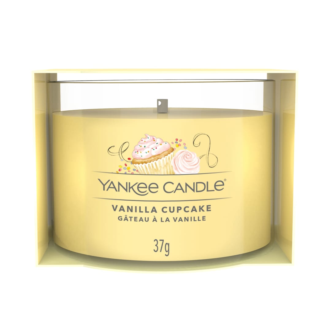Yankee Candle® Scented Candle | Vanilla Cupcake Filled Votive Candle | Soy Blend Wax Mix | 1 Count