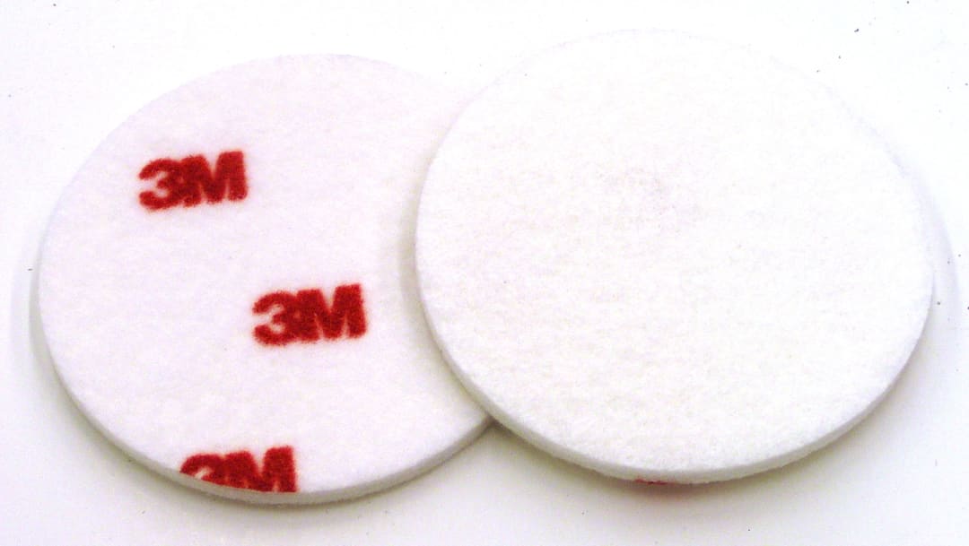 3M™ Finesse-it™ Leštiaci Kotúč, Červeno-biely, Tvrdý, 75 mm, PN09357