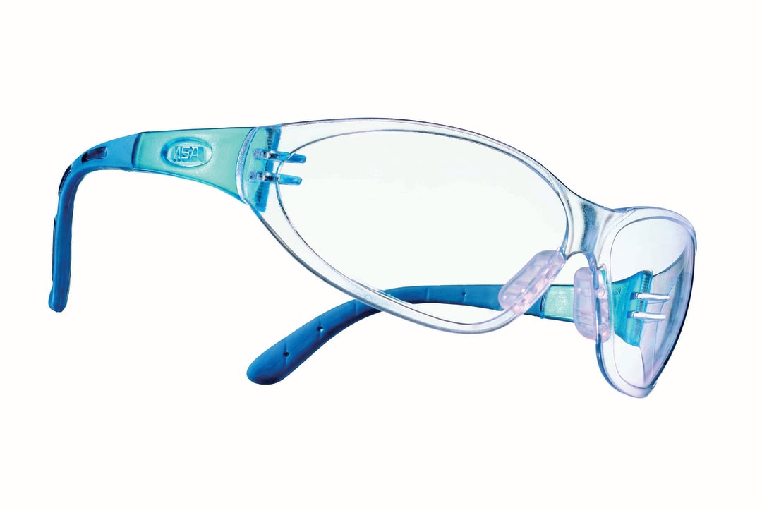 Non-Corrective Spectacles