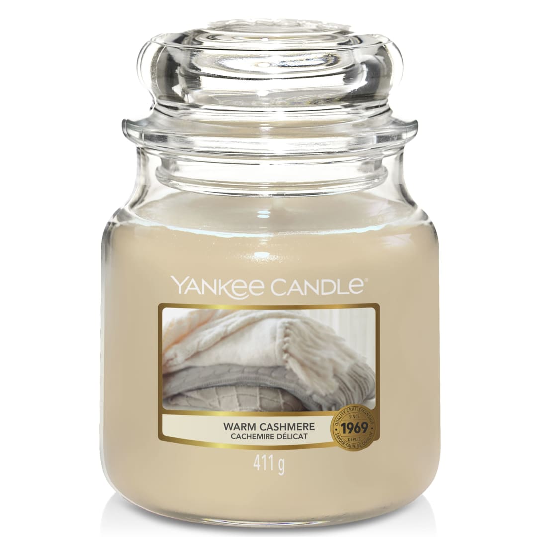 Yankee Candle® Scented Candle | Warm Cashmere Medium Jar Candle| Burn Time: up to 75 Hours