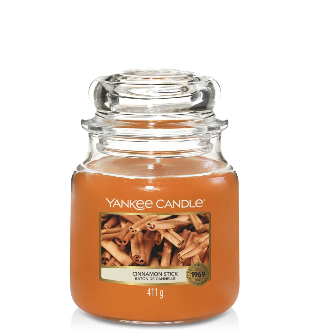 Yankee Candle® Scented Candle | Cinnamon Stick Medium Jar Candle | Burn Time: up to 75 Hours