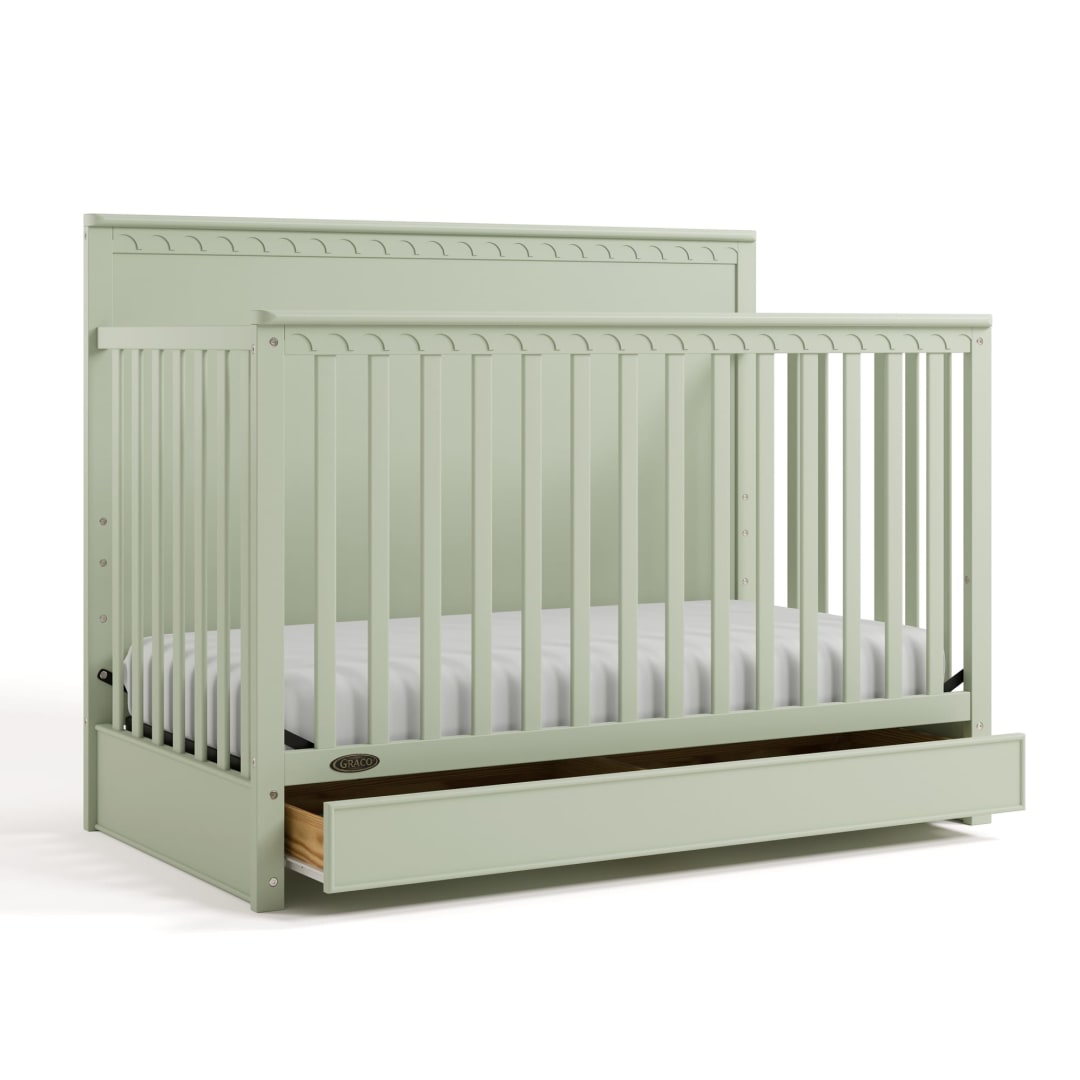 Sasha 5-in-1 Convertible Crib with Drawer