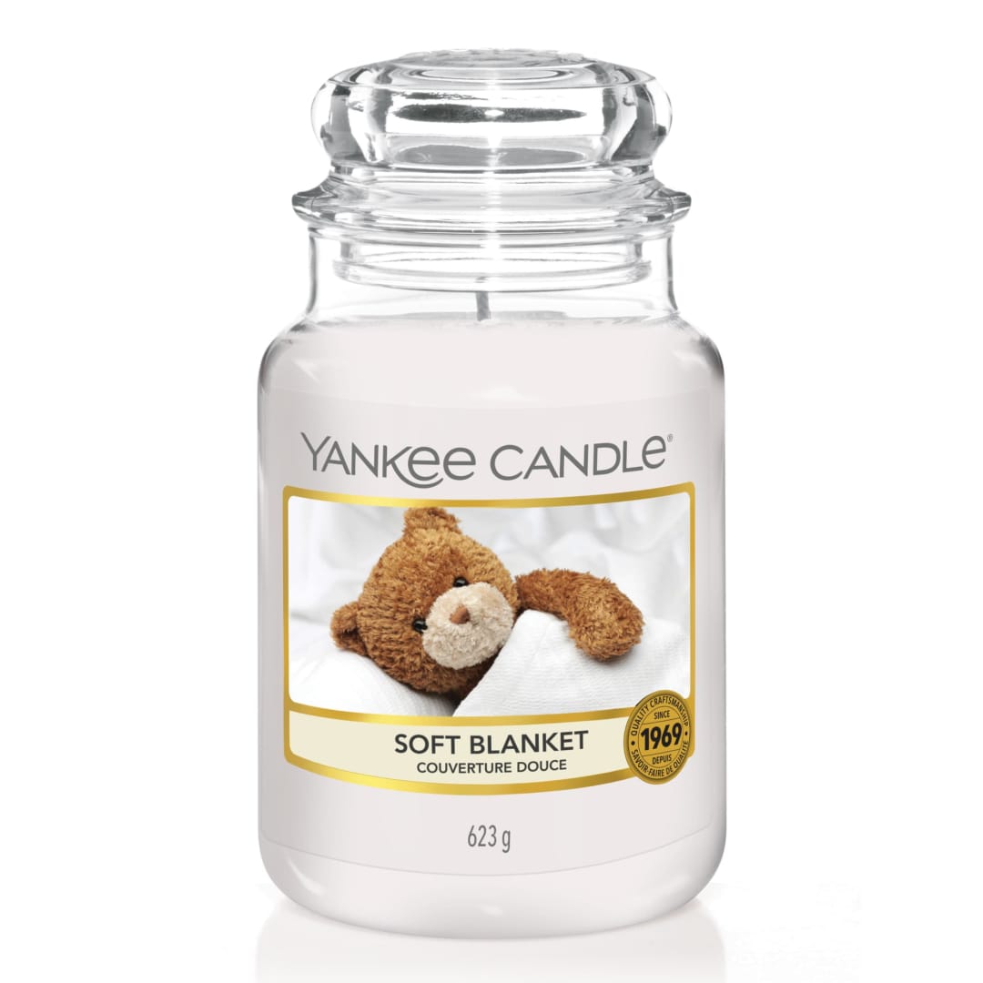 Yankee Candle® Scented Candle | Soft Blanket Large Jar Candle | Long Burning Candles: up to 150 Hours | Gifts for Women