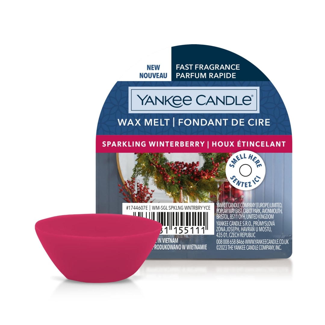 Yankee Candle® Sparkling Winterberry