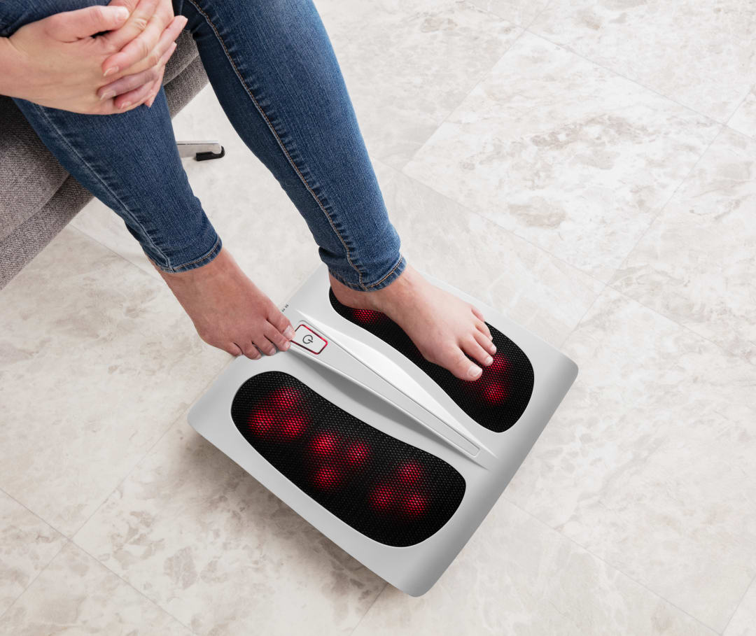 DELUXE SHIATSU FOOT MASSAGER