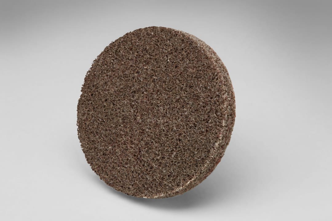Scotch-Brite™ Roloc™ EXL Birleştirilmiş Çark TR, 2 inç x NH 6A MED, her iç ambalajda 15, her kutuda 60 adet