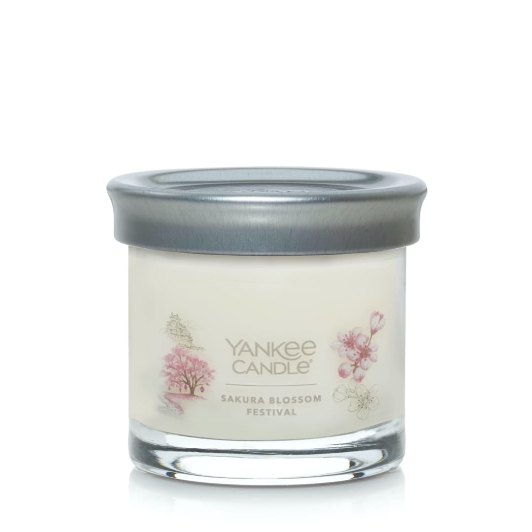 Yankee Candle® Sakura Blossom Festival Signature Small Tumbler Candle