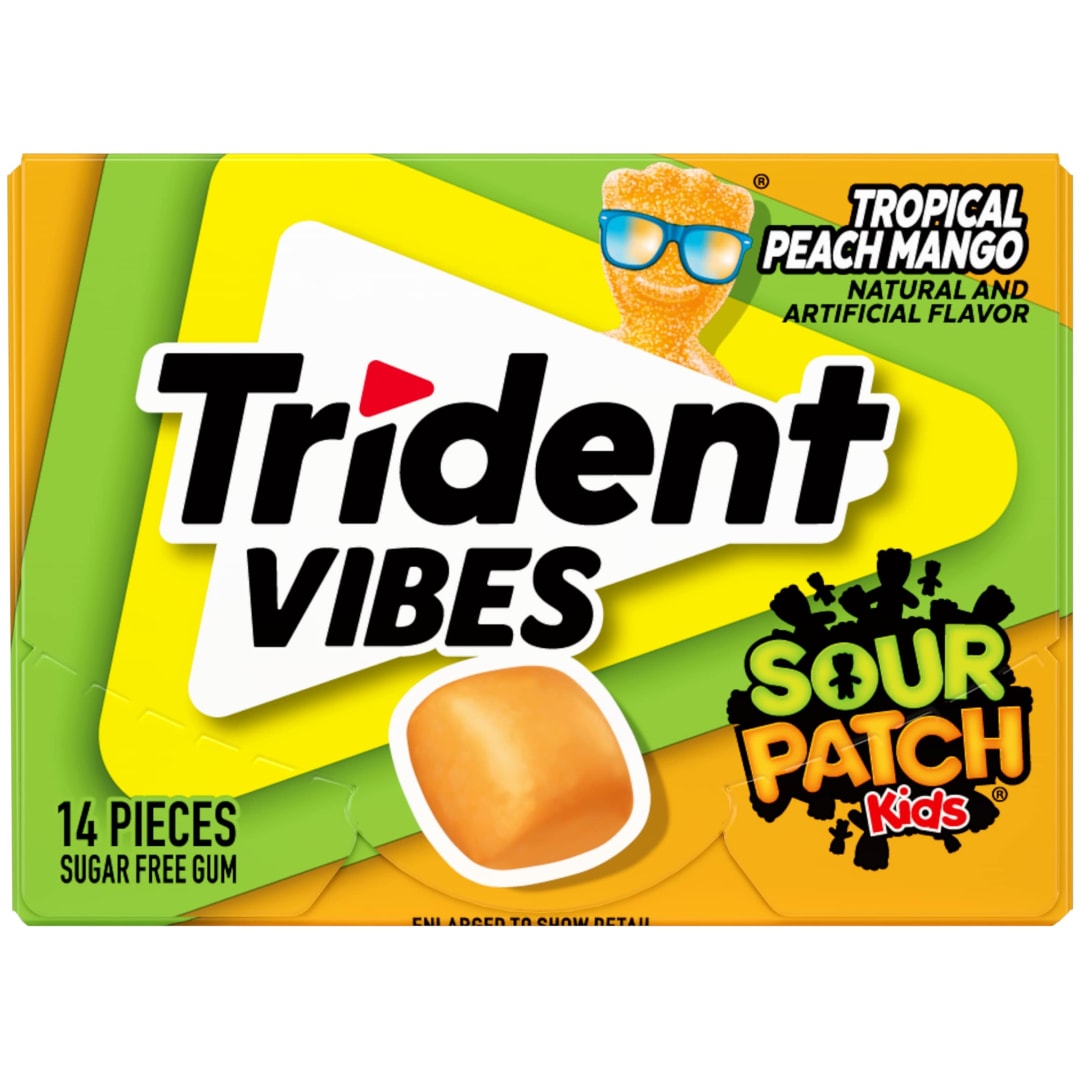 Trident Vibes SOUR PATCH KIDS Sugar Free Chewing Gum Tropical Peach Mango 14 pc Clutch Pack