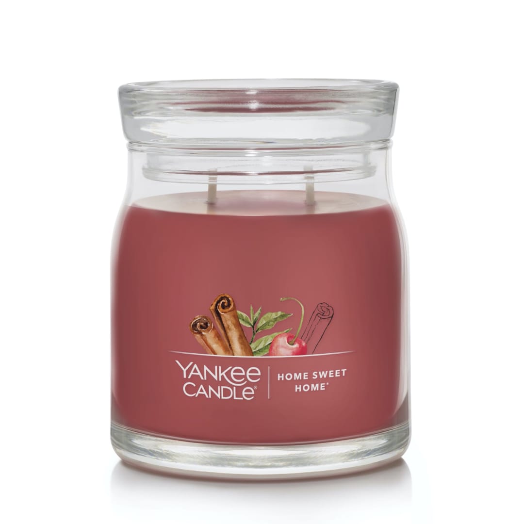 Yankee Candle® Home Sweet Home Signature Medium Jar Candle