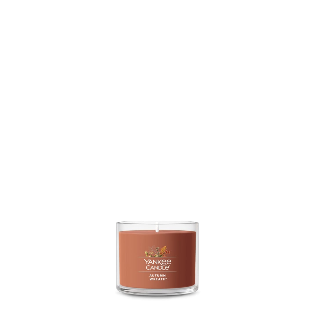 Yankee Candle Signature Votive Mini Candle Jar, Autumn Wreath Scent, Premium Plant Wax Blend Candle with Natural Fiber Wick, 1.3 OZ Glass Jar (Pack of 6)