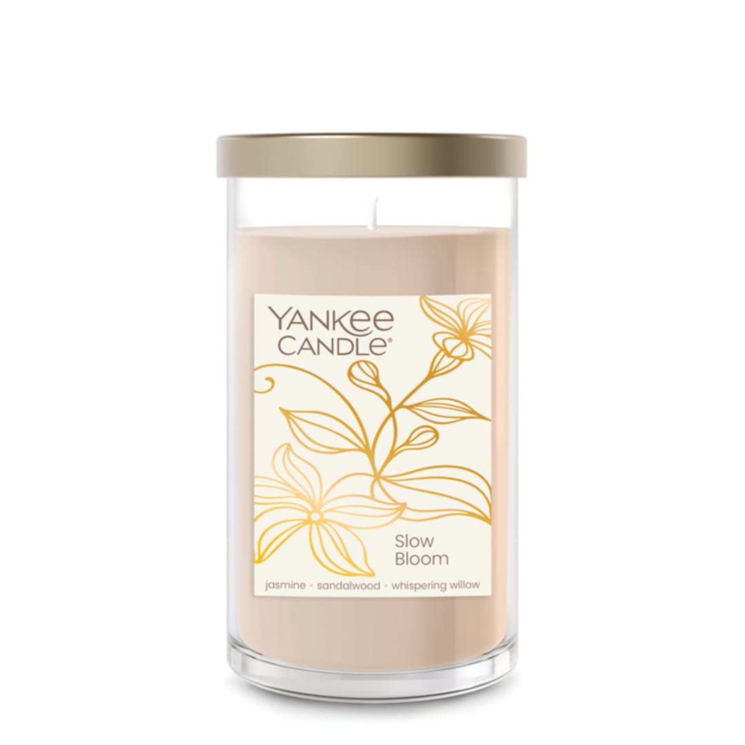Yankee Candle Slow Bloom, 14.25 oz Medium Pillar Candle with up to 115 Hour Burn Time