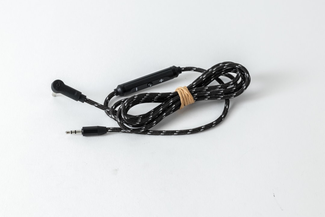 LIBERATE XL MIC/BUTTON CABLE