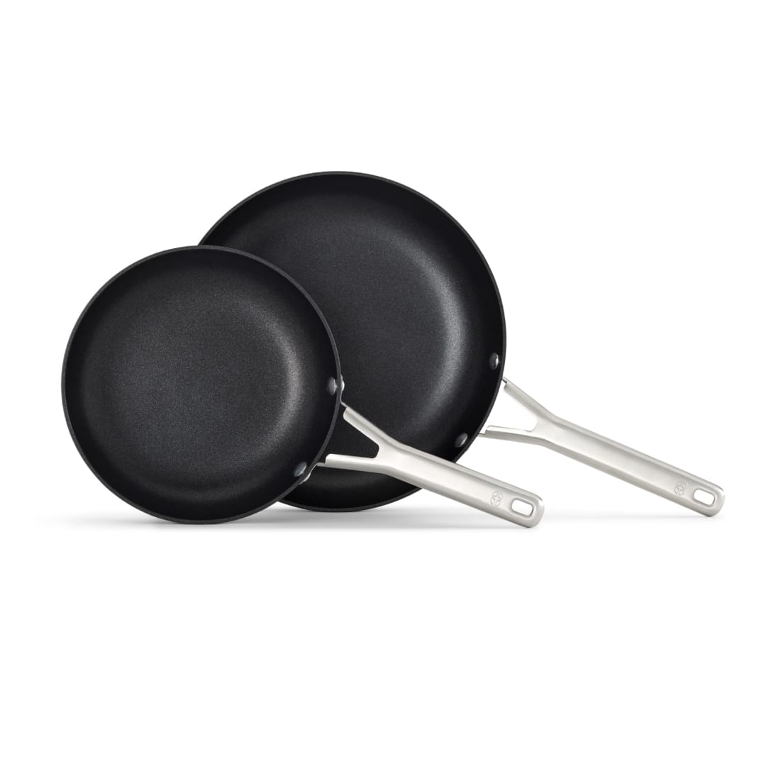 Calphalon® Hard-Anodized Nonstick 8" and 10" Frying Pan