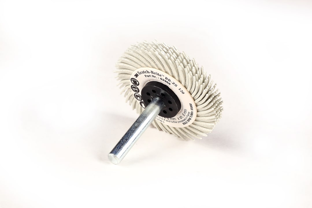 Scotch-Brite™ Bristle Disc BB-ZS mit Schaft, weiß, 50,8 mm, P120, Typ C