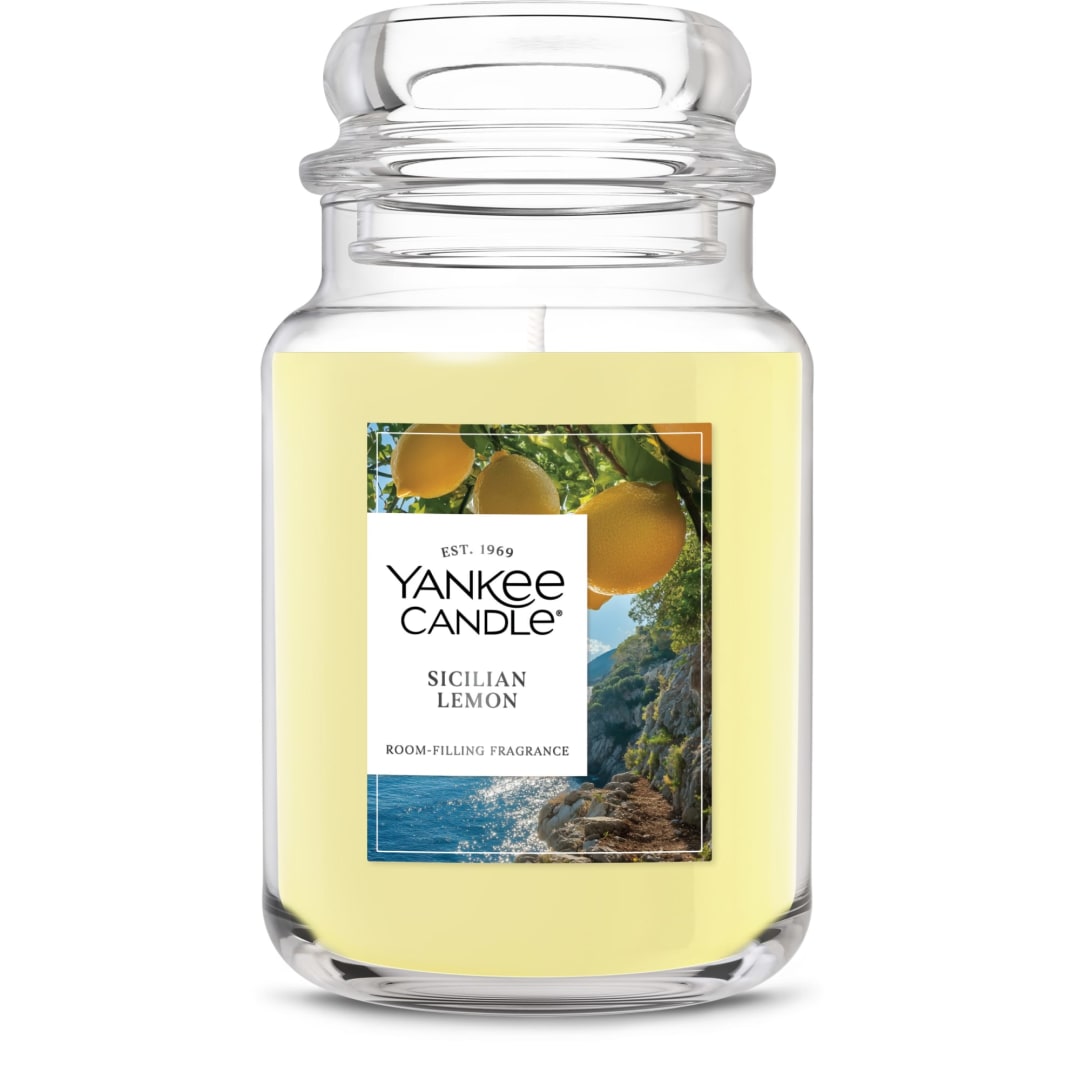 Yankee Candle Large Jar Scented Candle with up to 150 Hour Burn Time, Premium Plant Wax Blend for Consistent Burn, 22 oz Jar Candle with Room Filling Fragrance, Sicilian Lemon
