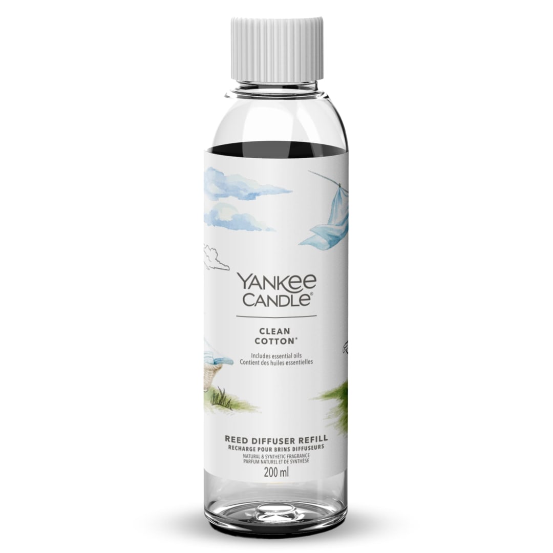 Yankee Candle® Signature Reed Diffuser Refill | Clean Cotton | 200ml | Up to 12 Weeks of Fragrance | Perfect Gifts for Women