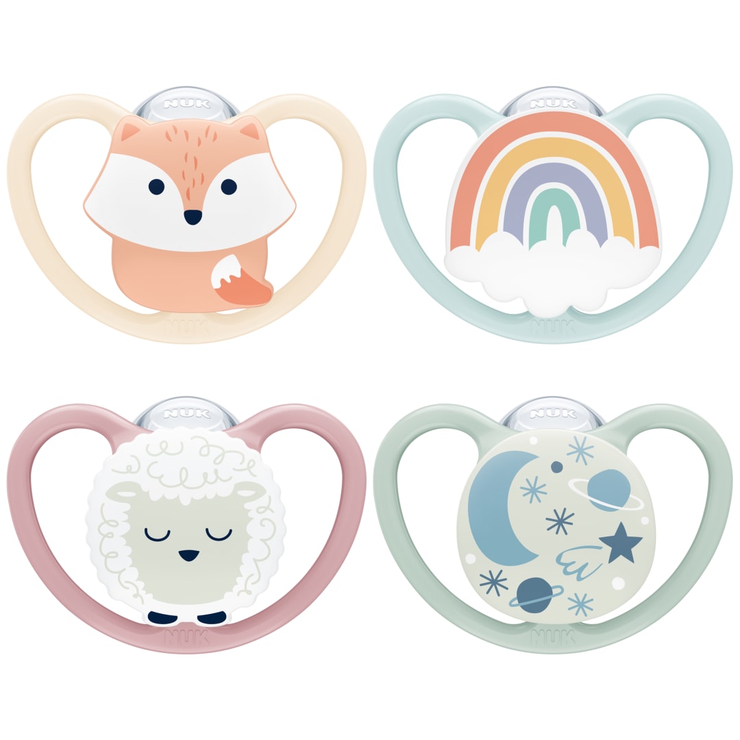 NUK Space Day & Night chupete | 0-6 meses | Chupetes que brillan en la oscuridad con ventilación adicional para pieles sensibles | Silicona sin BPA | Lobo y oveja | 4 unidades
