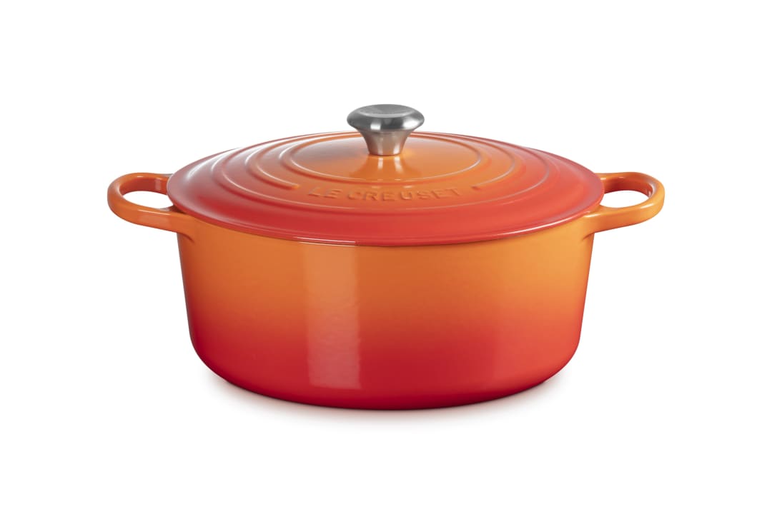 Signature Round Dutch Oven, 9 qt. - Flame