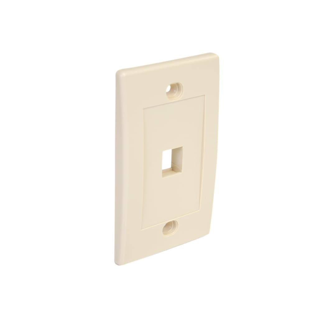 Single Outlet Universal Wallplate-Ivory