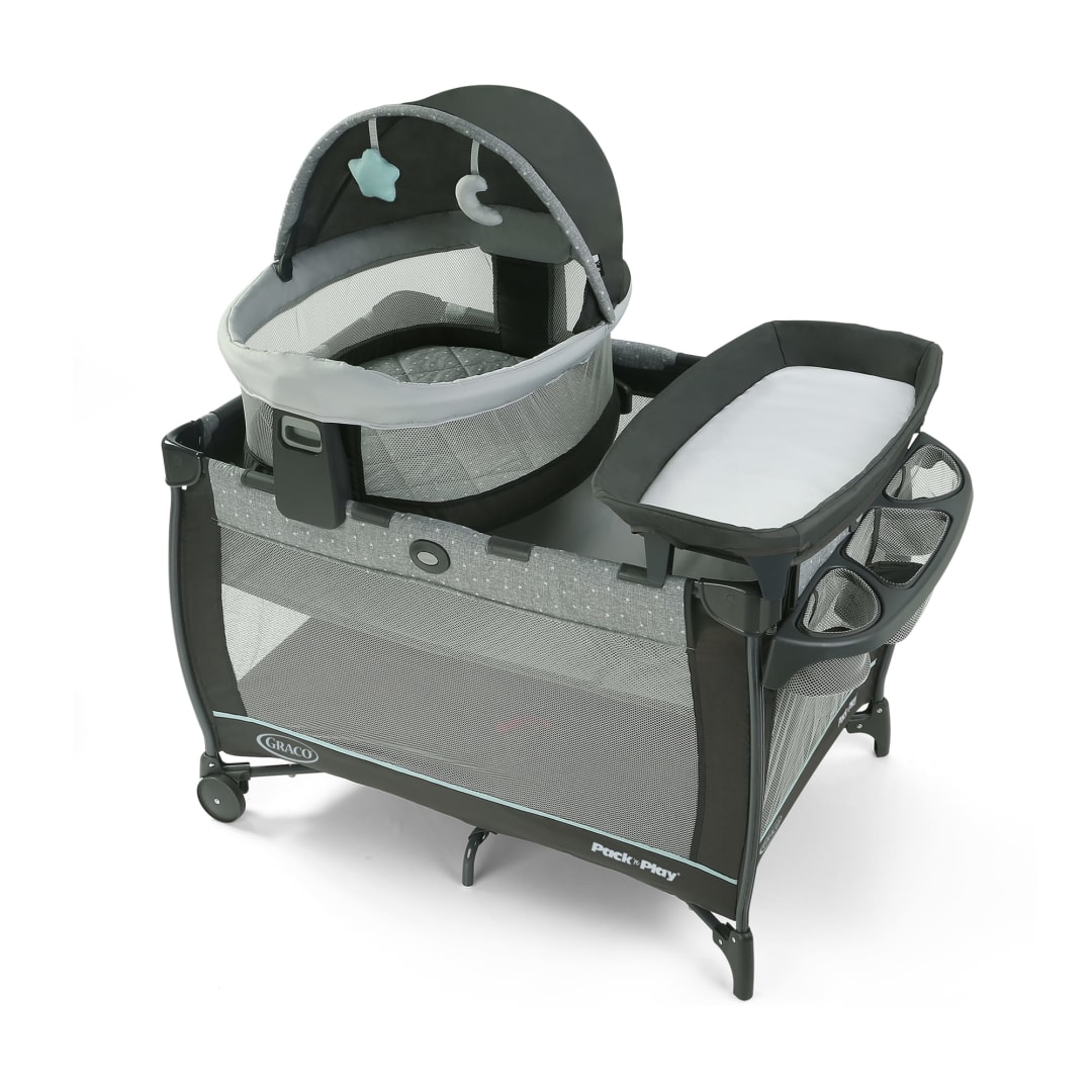 Graco® Pack ‘n Play® Travel Dome™ DLX Playard