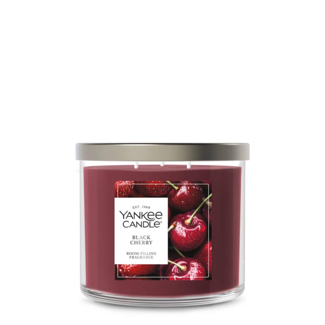 Yankee Candle 3 Wick Candle Jar, Scented Candle with up to 40 Hours of Burn Time, Premium Plant Wax Blend for Consistent Long Lasting Scent from First to Last Burn, Black Cherry