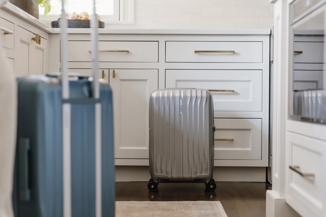 Uplift Hs Carry-On Spnr - Elemental Blue | Ecomm
