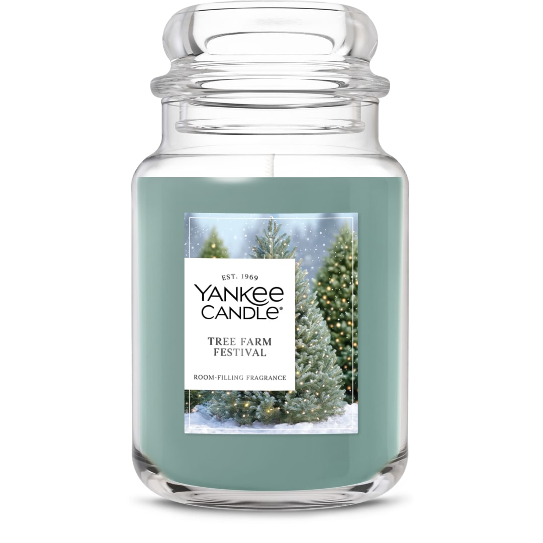 Yankee Candle® Tree Farm Festival Scented Candle, 22oz Large Jar with up to 150 Hour Burn Time, Great for gifting, Holidays