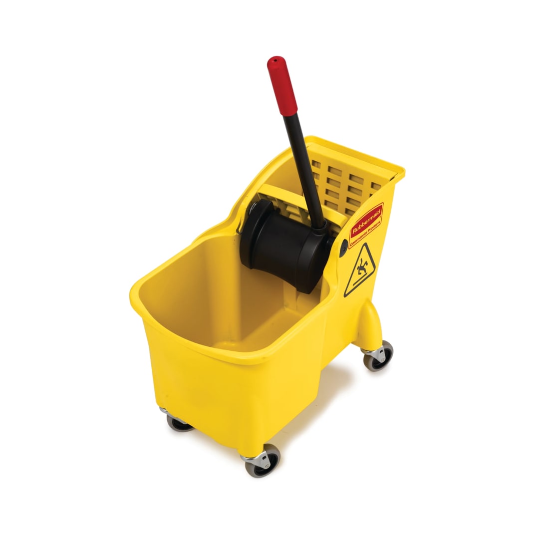 Rubbermaid Commercial Products Tandem 31-Quart Bucket and Wringer, Yellow