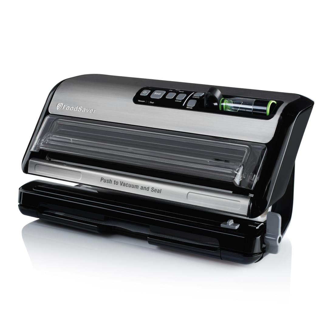 FoodSaver® FM5200 2-in-1 Automatic Vacuum Sealer Machine with Express Bag Maker