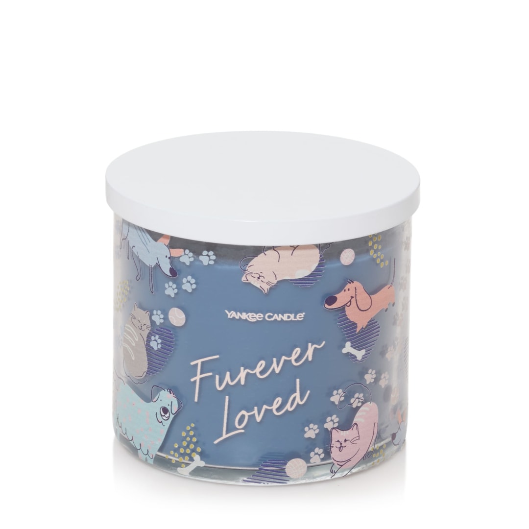 Yankee Candle® Furever Loved (Warm Luxe Cashmere) 3-Wick Candle