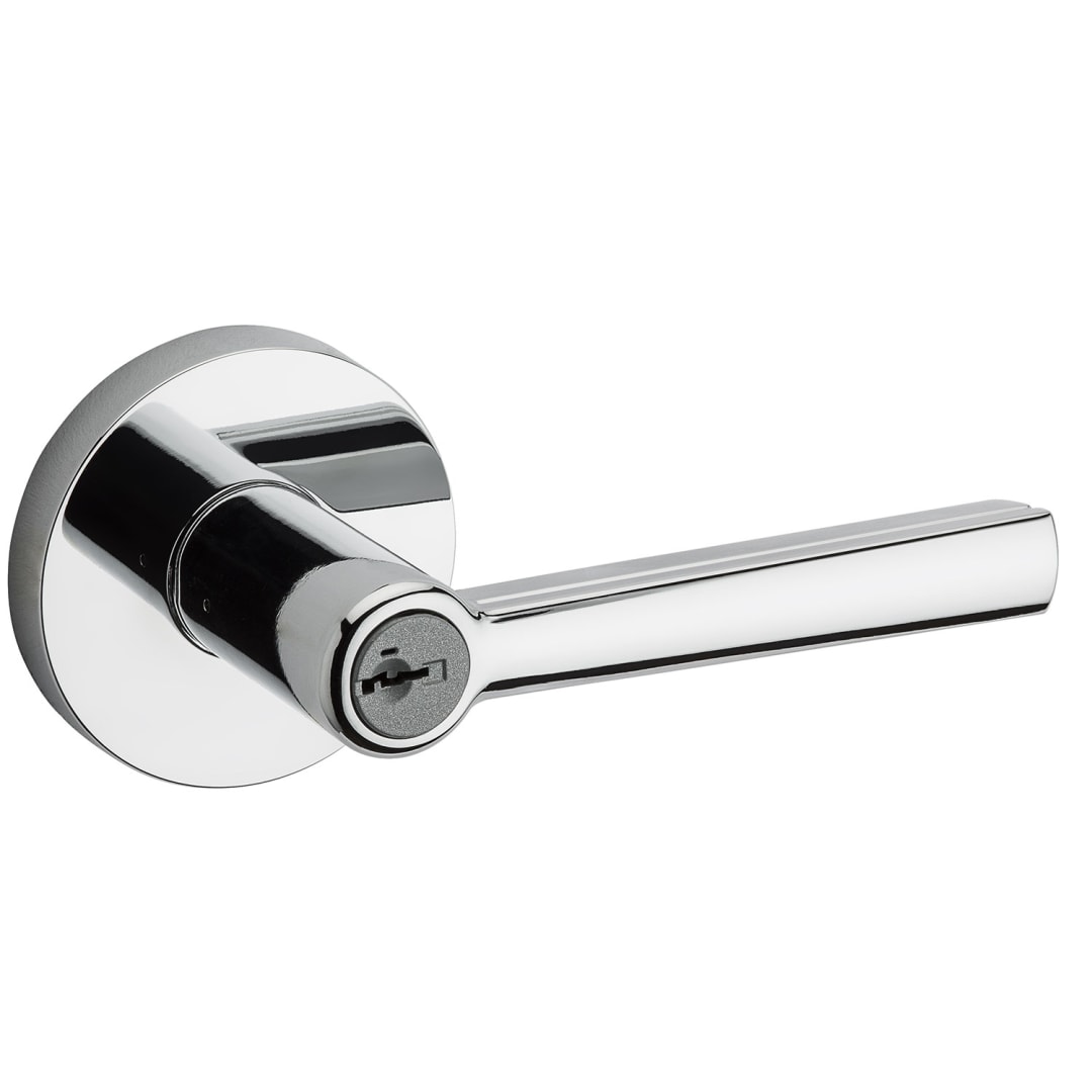 Montreal Round Keyed Entry Lever featuring SmartKey Security™ in Polished Chrome