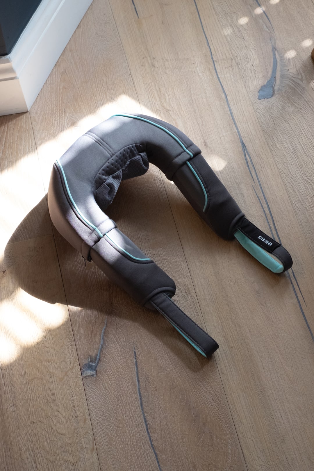 SHIATSU NECK MASSAGER