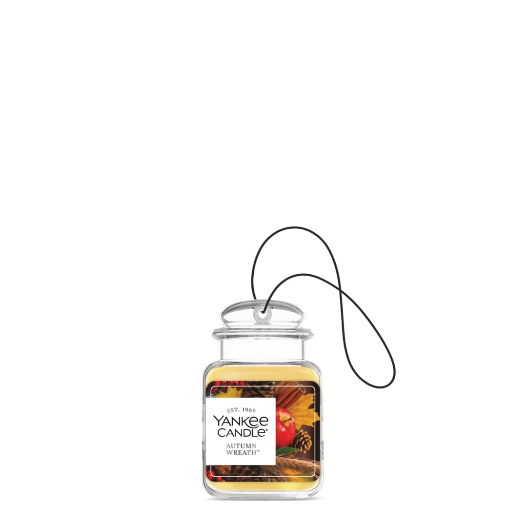 Yankee Candle Autumn Wreath™, Car Jar® Ultimate with up to Enjoy up to 30 Days of Continuous Fragrance