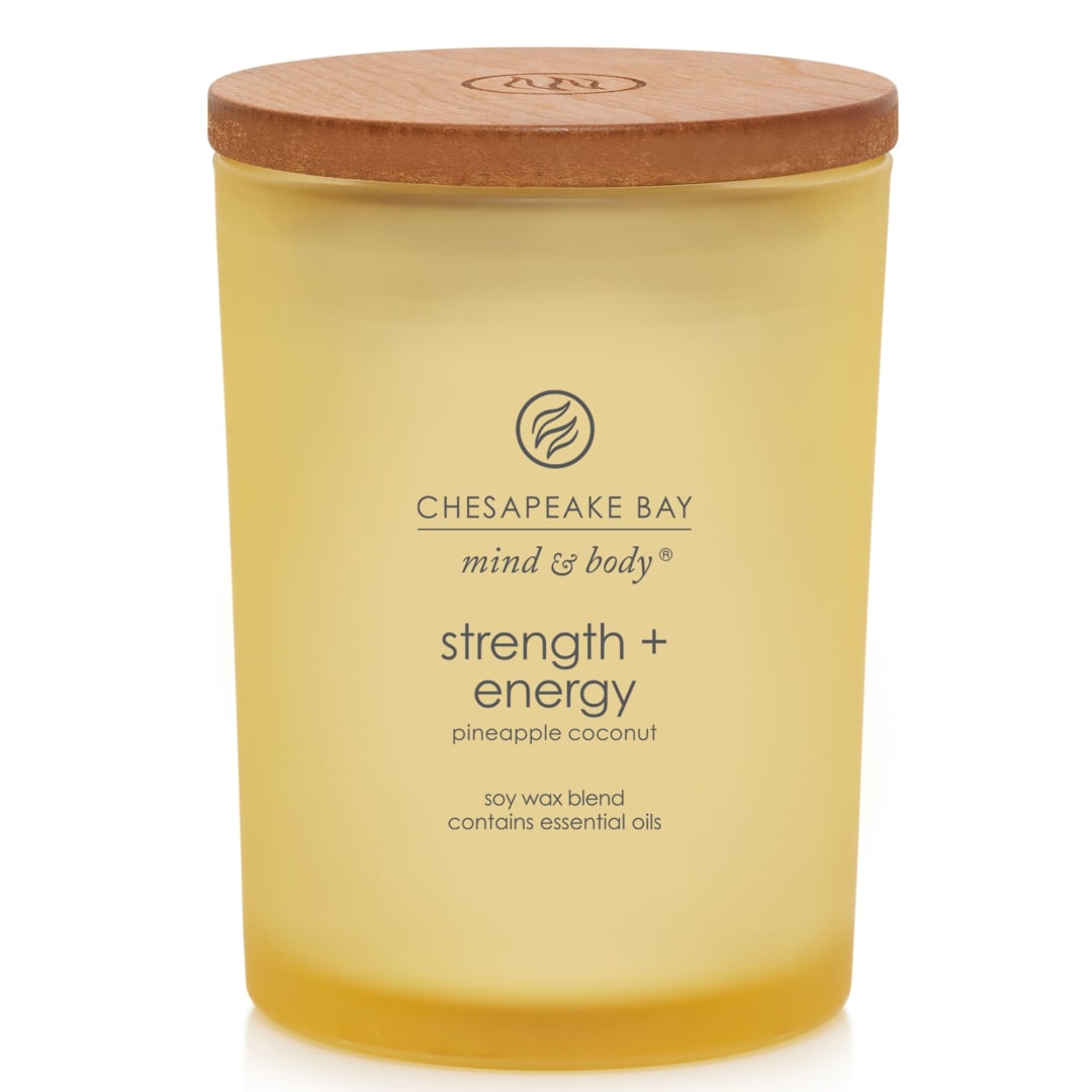 Chesapeake Bay Candle Scented Candle, Strength + Energy (Pineapple Coconut), Medium Jar