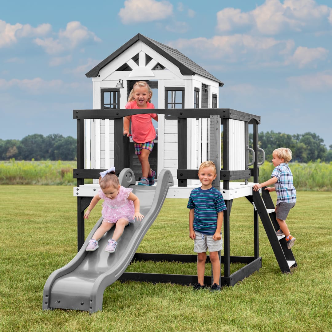 Sweetwater Heights White Playhouse