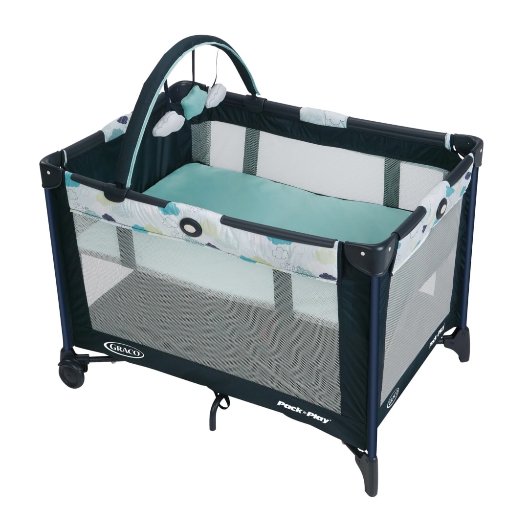 Graco® Pack 'n Play® On The Go™ Playard with Automatic Folding Feet