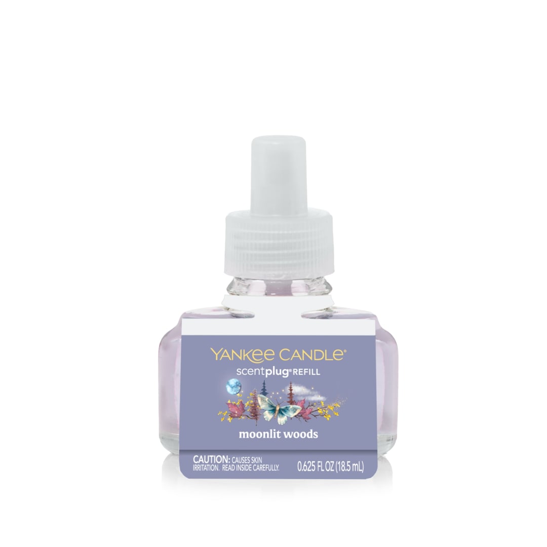 Yankee Candle Moonlit Woods, ScentPlug® Refill with up to Up to 30 days of fragrance