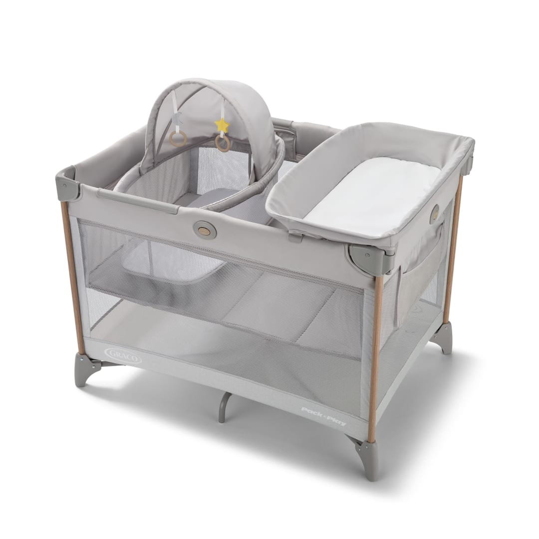Graco Pack 'n Play CareSuite Bassinet Lux Playard