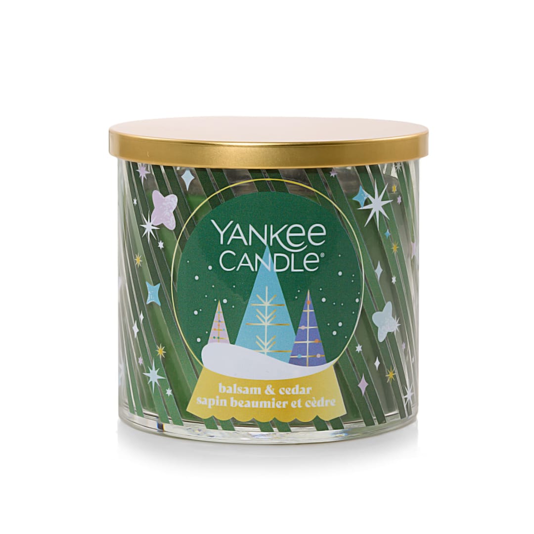 Yankee Candle Balsam & Cedar, 14.5 oz 3-Wick Candle with up to 40 Hour Burn Time