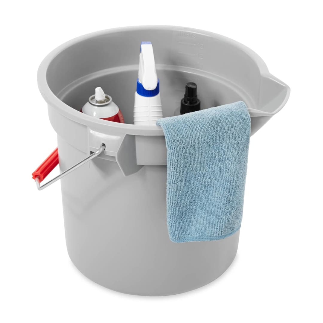 Rubbermaid Commercial Products BRUTE 14-Quart Round Bucket, Gray