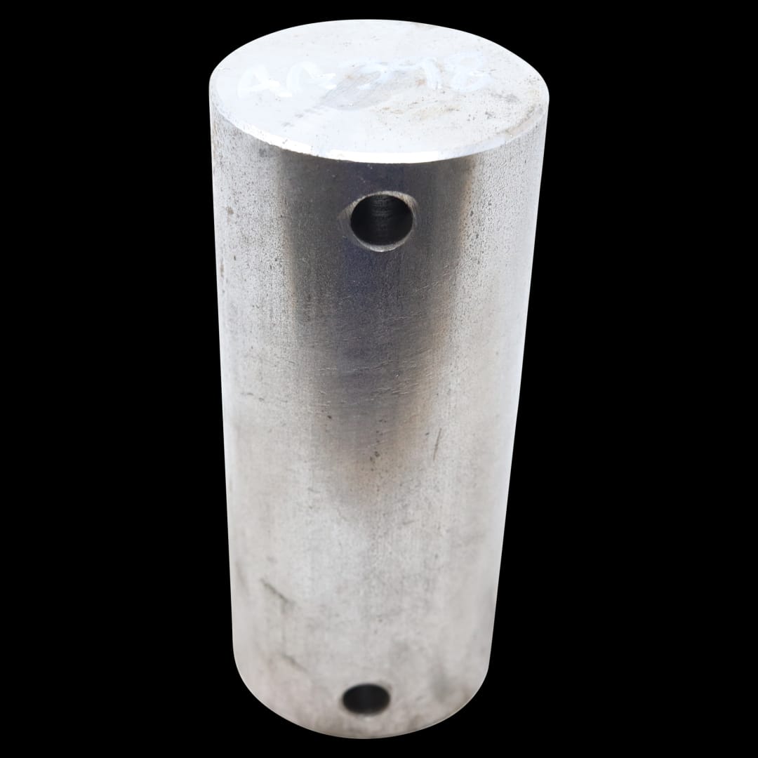 Galbreath™ Pin,2 1/2X5 3/4 Greasable