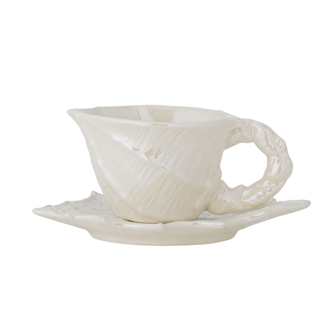 82072685 - Shellie Cup w/Saucer, White, Stoneware STOCK: 300
